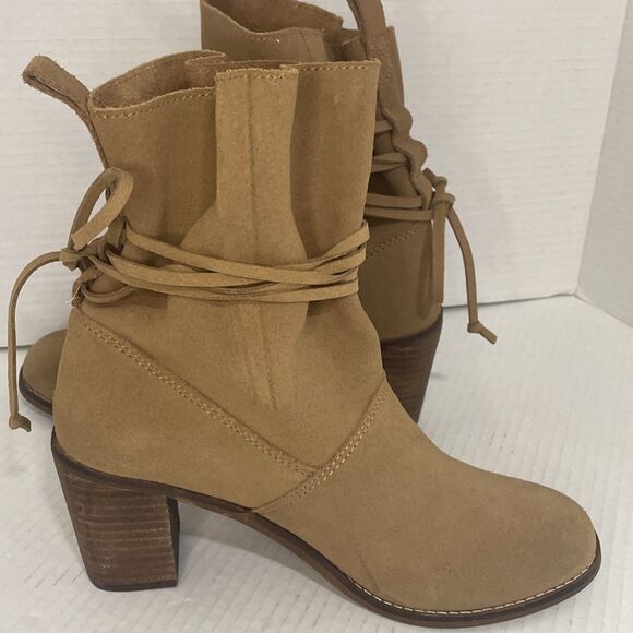 TOMS Ankle Boots Women's 7.5 Tan Suede Block Heel Wrap Lace Booties Casual Fall - Picture 7 of 13